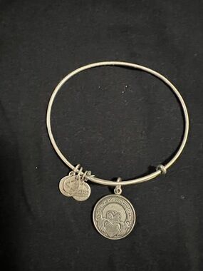 Alex and Ani Claddagh Bracelet